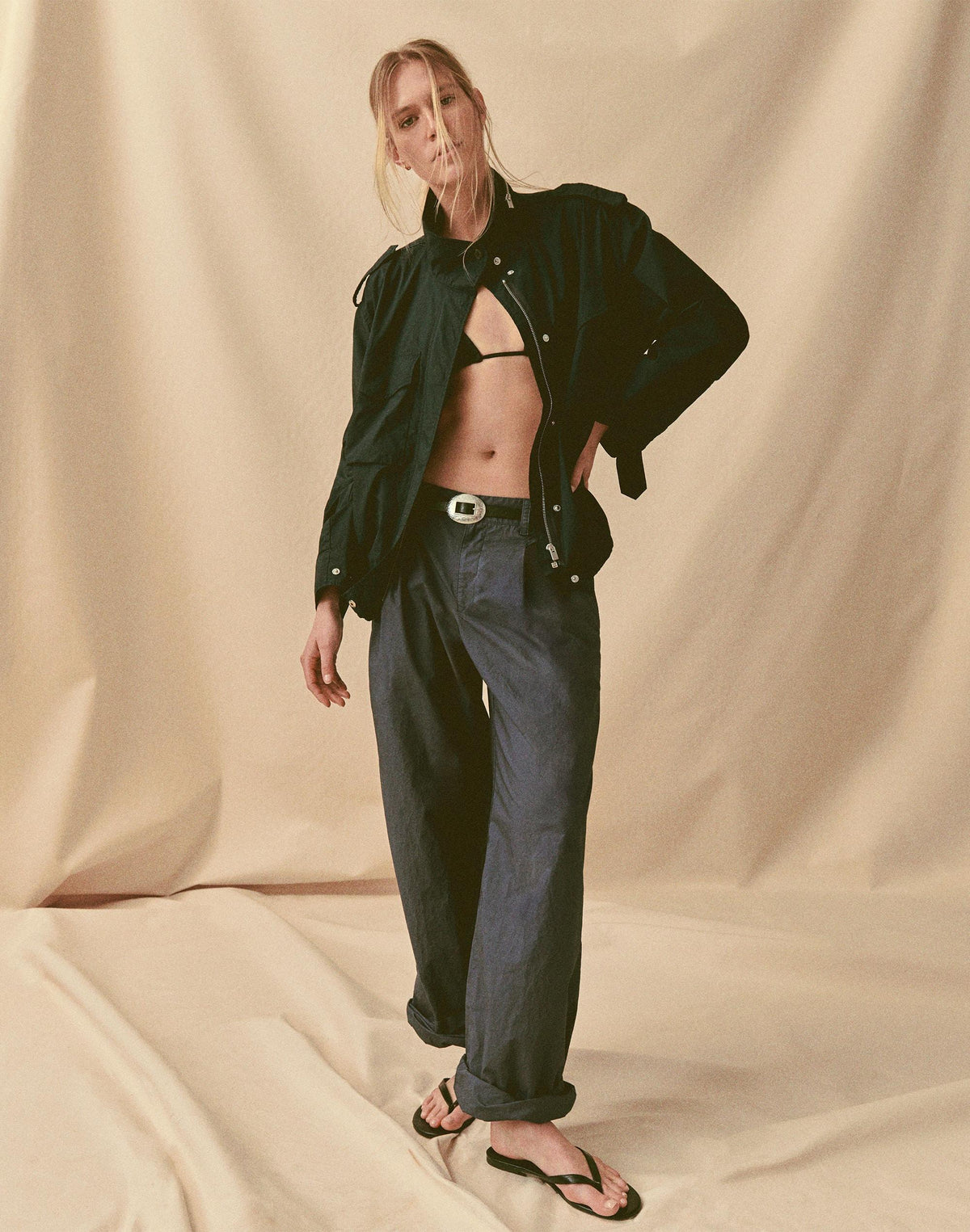 The Everyday Trouser in Poplin Petrol Navy | Madewell