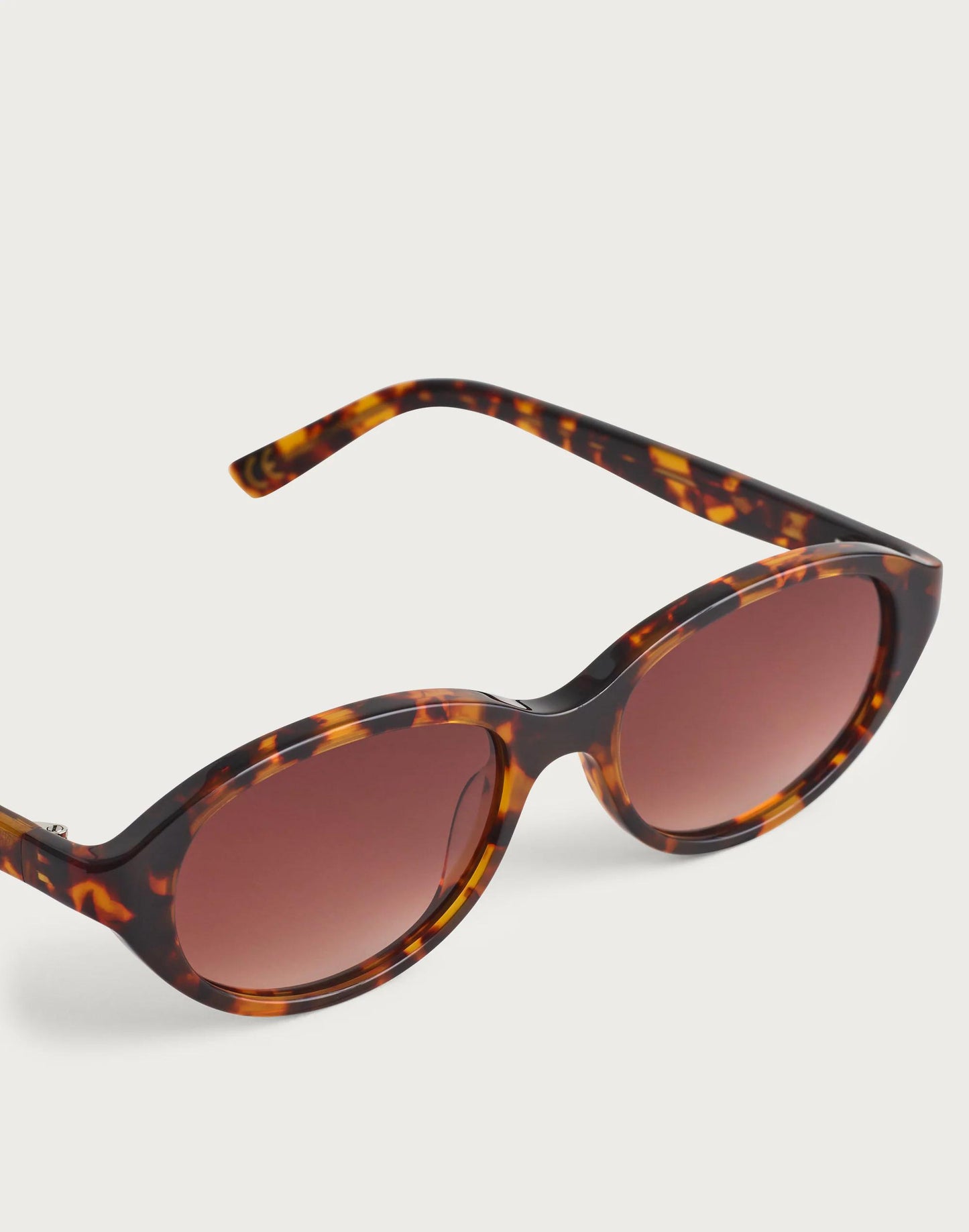 The Solina Oval Sunglasses Afterglow Red Tort | Madewell