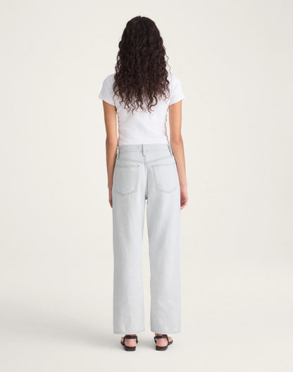 The Perfect Vintage Wide-Leg Crop Jean in Airy Denim Extracted Sky Wash | Madewell