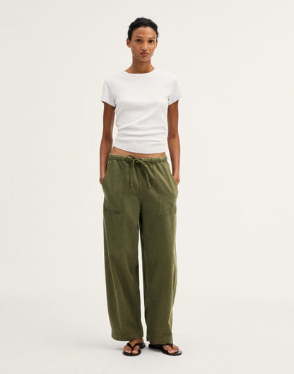 Pull-On Barrel-Leg Utility Pants in Airy Denim Faded Ivy | Madewell
