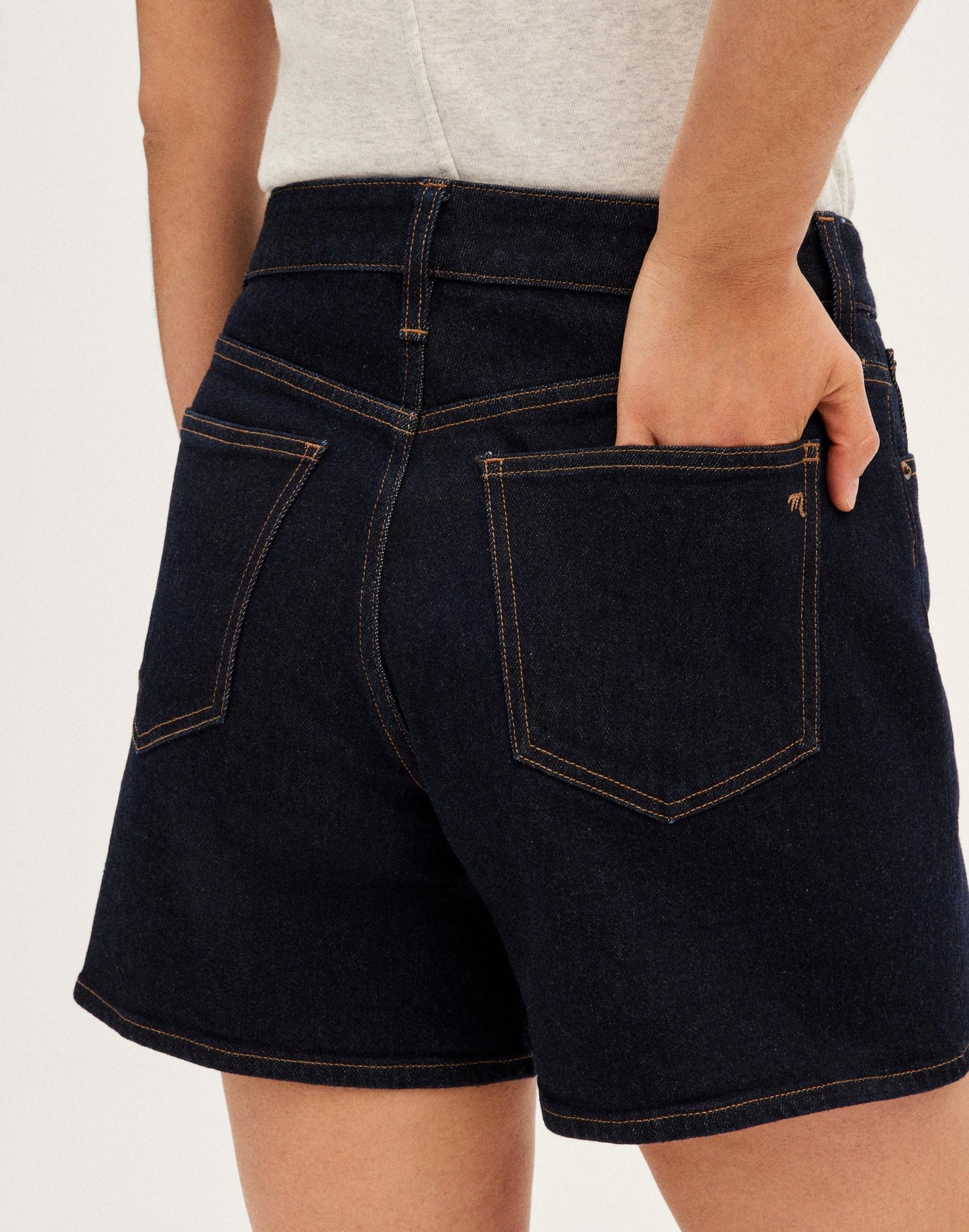 The Curvy Perfect Vintage Mid-Length Short Rinse Wash | Madewell