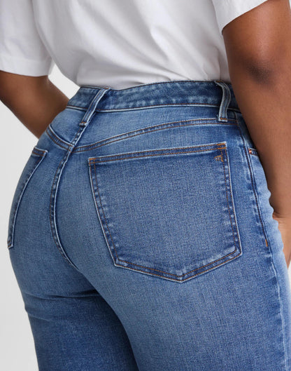 The Curvy Wide-Leg Crop Jean in Super Stretch Denim Oneida Wash | Madewell