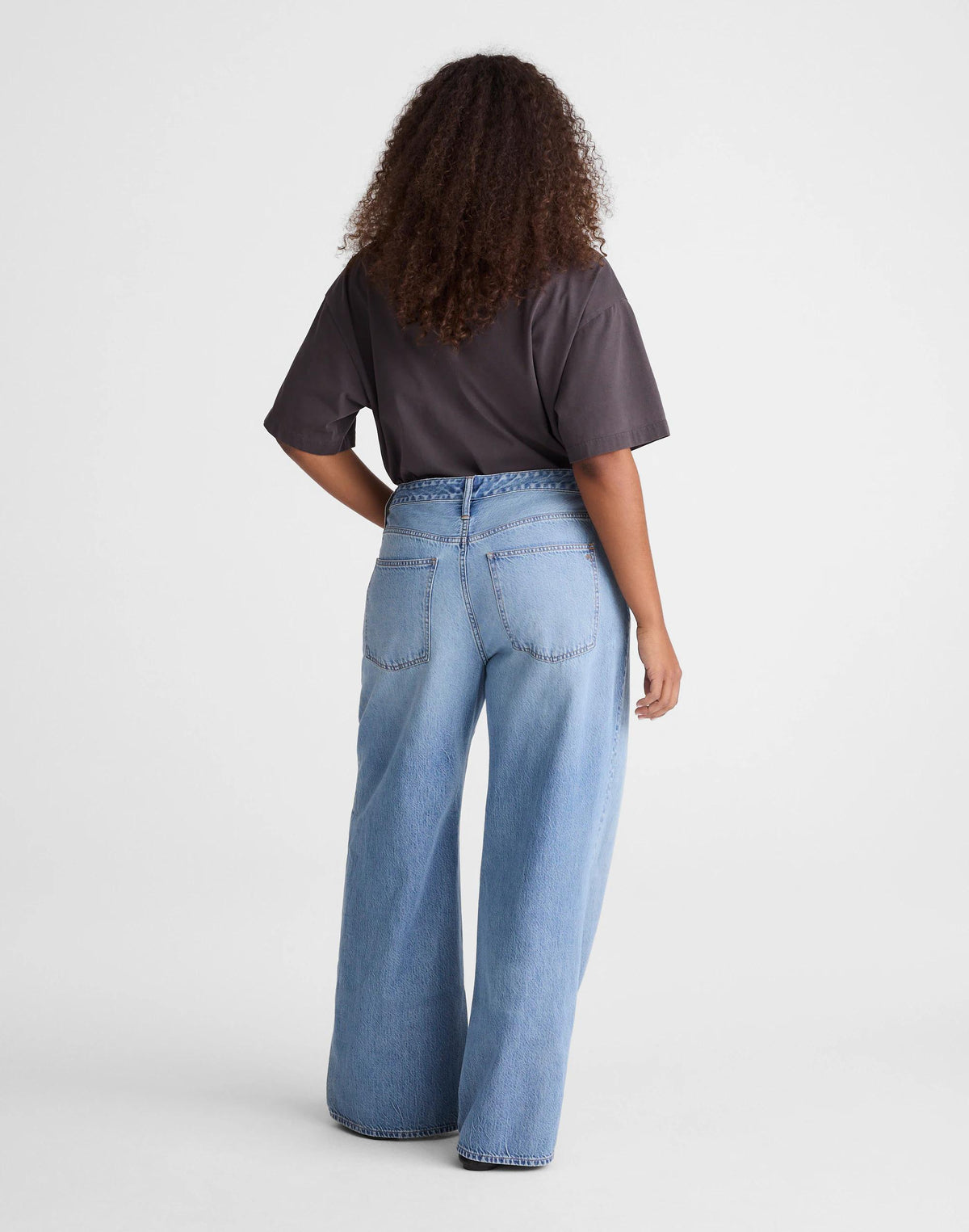 The Curvy Ultimate Wide-Leg Jean in Airy Denim Raebrook Wash | Madewell