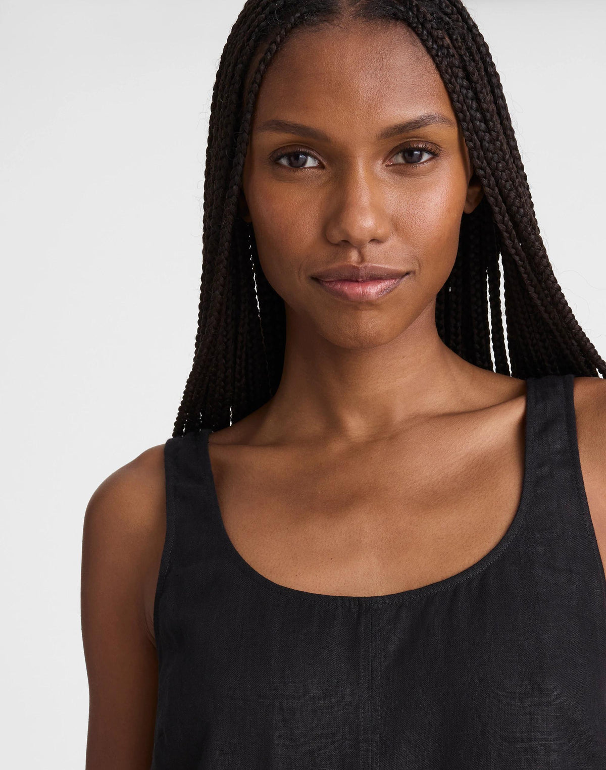 Scoopneck Mini Shift Dress in 100% Linen Jet Black | Madewell