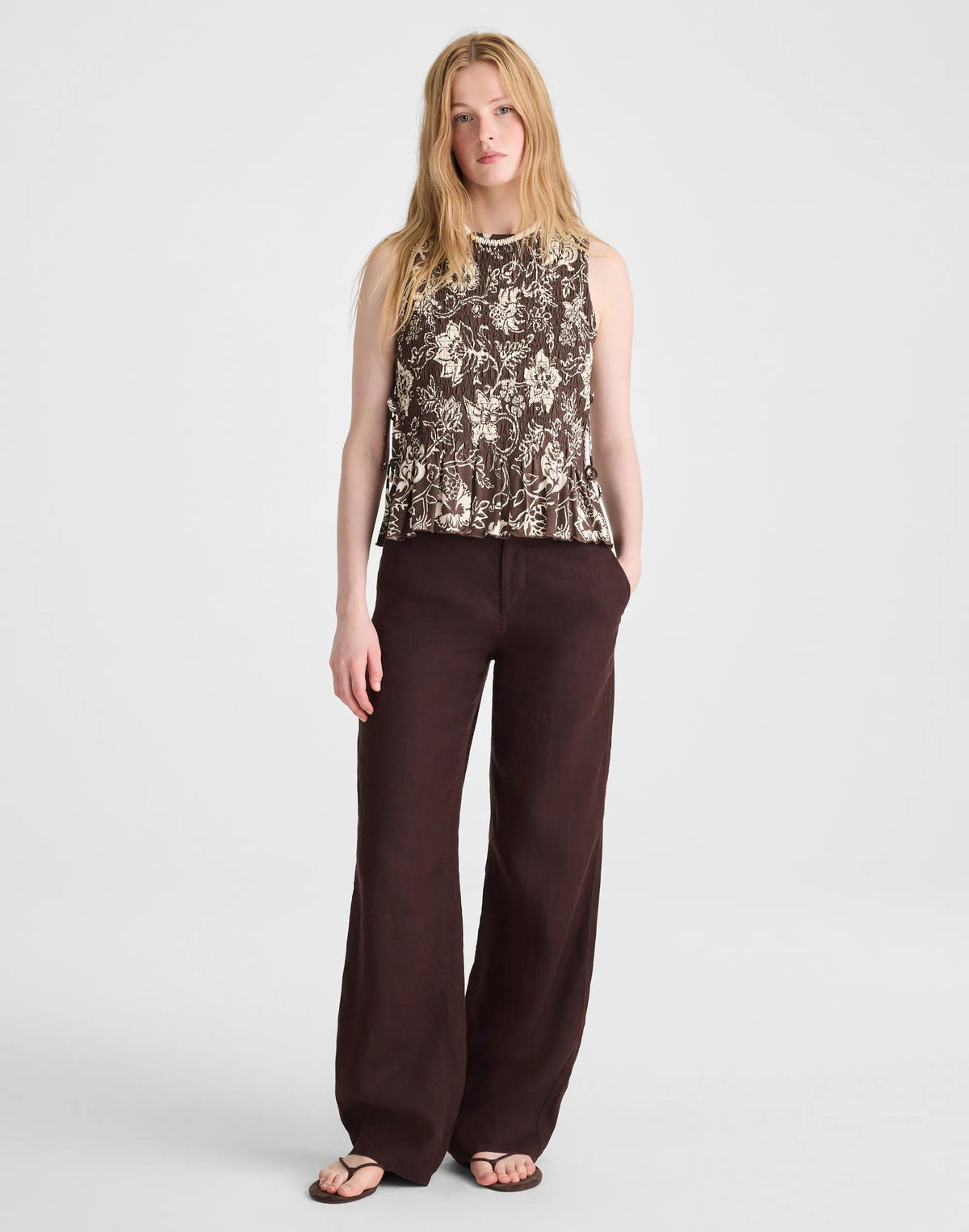 Side-Tie Smocked Tank Dark Brown | Madewell