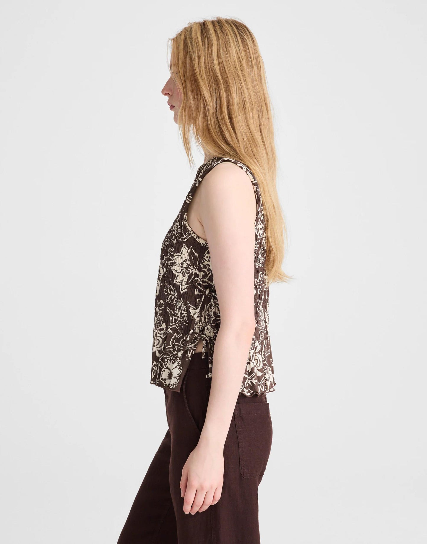 Side-Tie Smocked Tank Dark Brown | Madewell