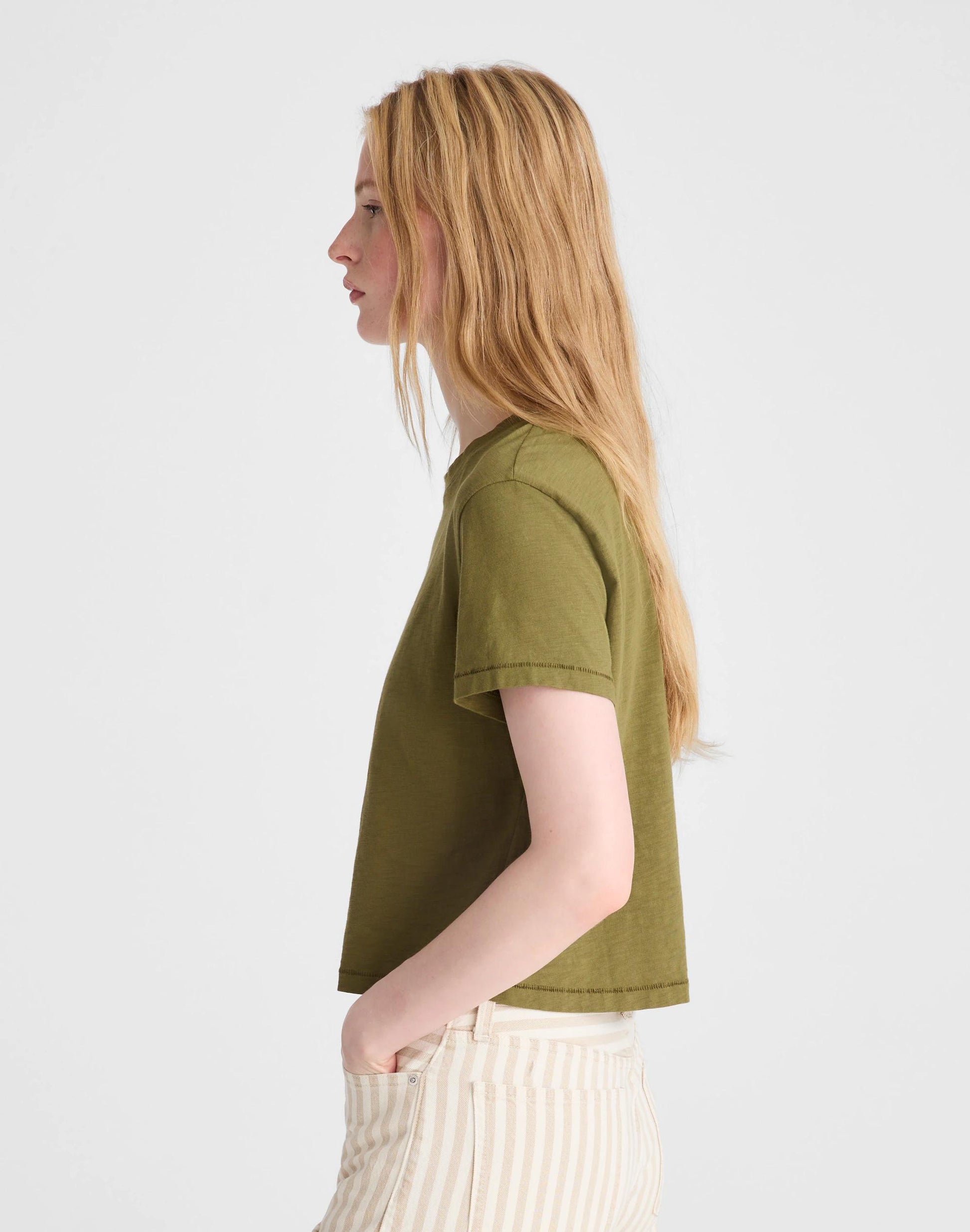 The Easy Crop Crewneck Tee in Soft Slub Chateau Olive | Madewell
