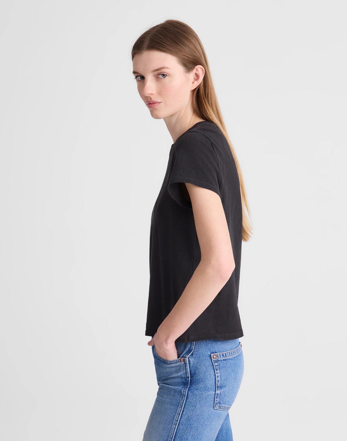 The Relaxed Tee in Vintage Jersey Black Charcoal | Madewell