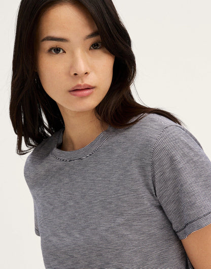 The Easy Crop Crewneck Tee in Soft Slub Midnight Navy | Madewell