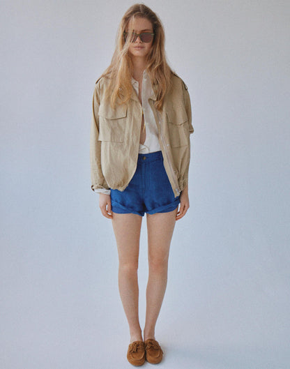 The Zoe Short in 100% Linen Indigo Chambray | Madewell