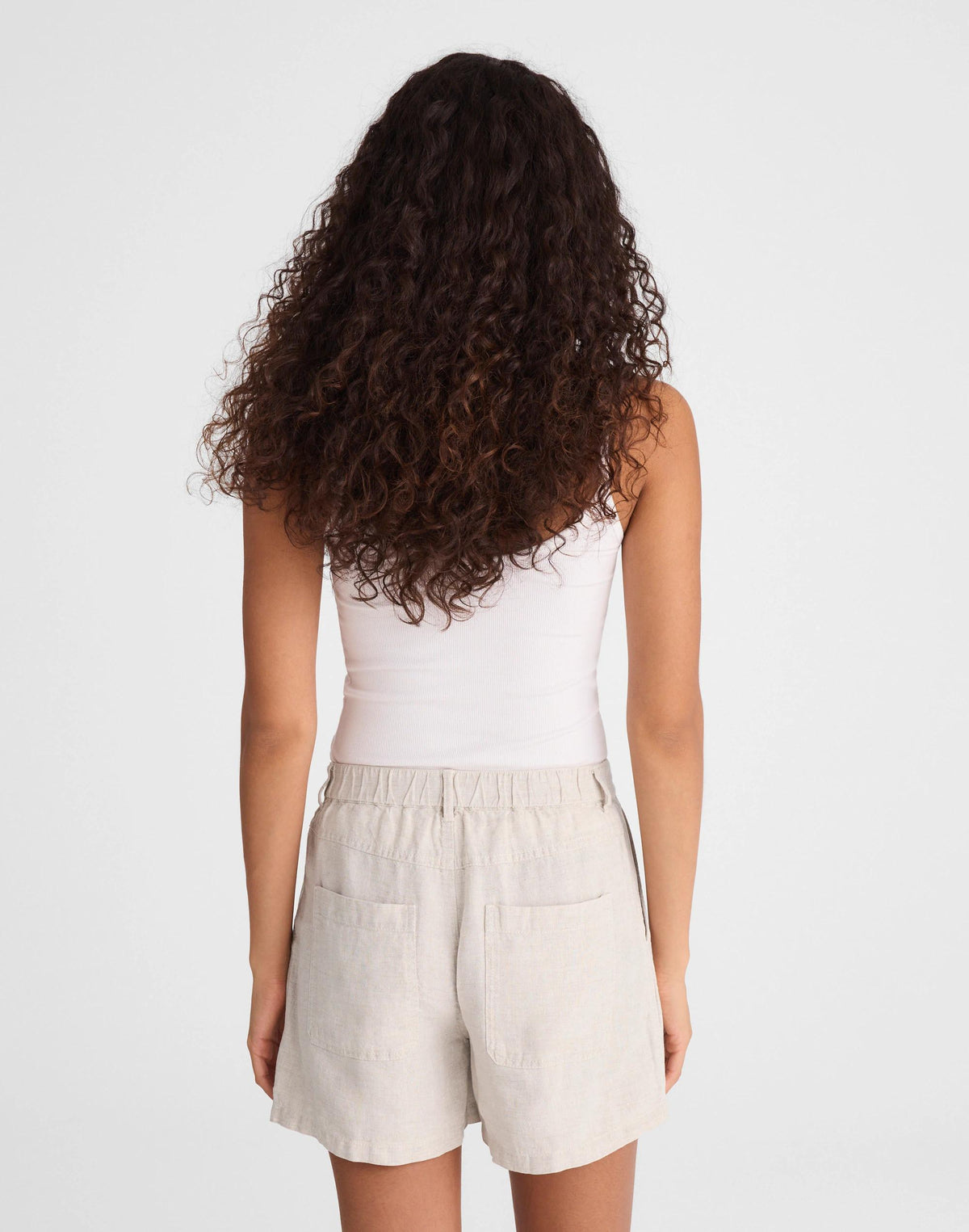 The Zoe Short in 100% Linen Oat | Madewell