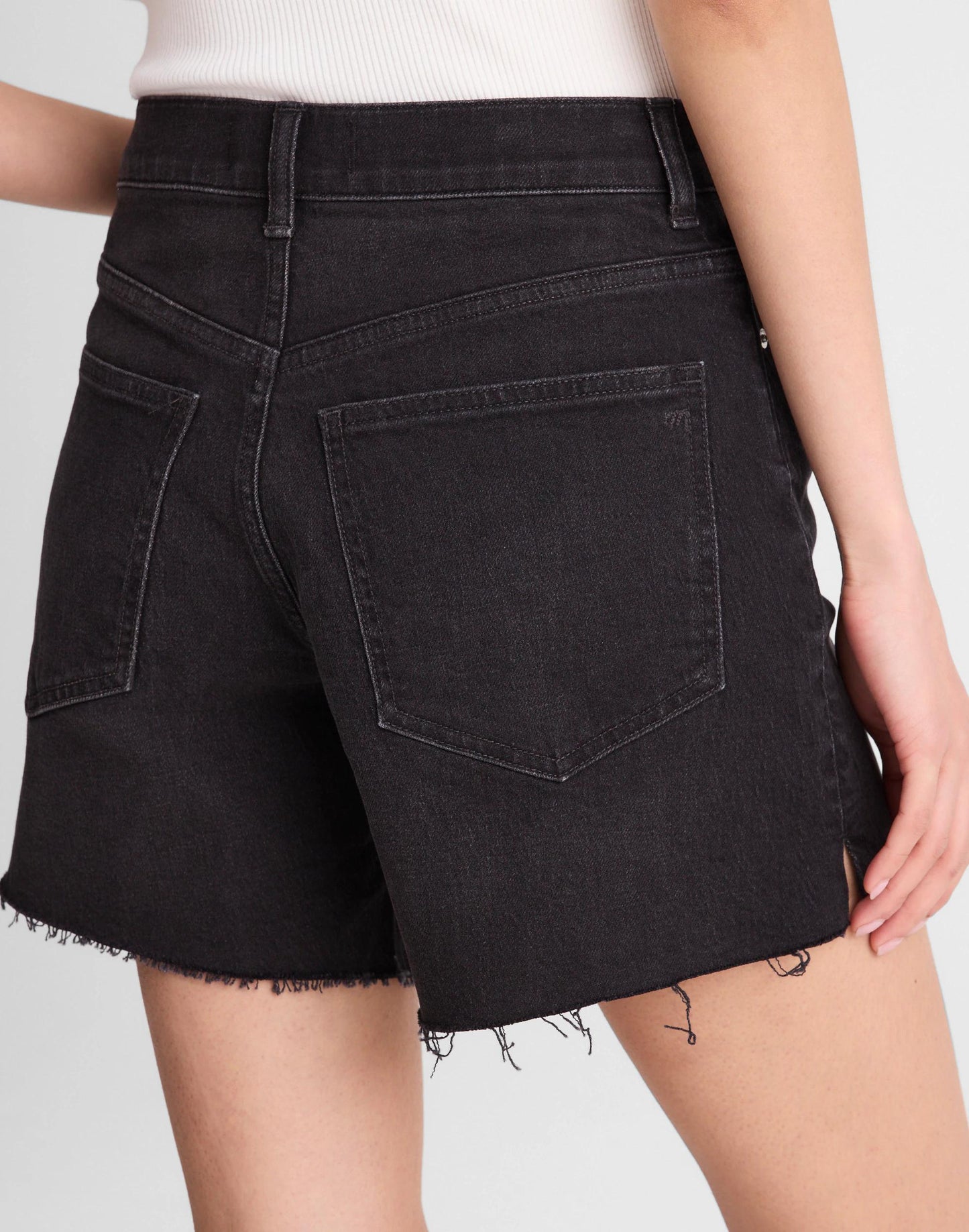 The Perfect Vintage Mid-Length Jean Short Catalani Wash | Madewell