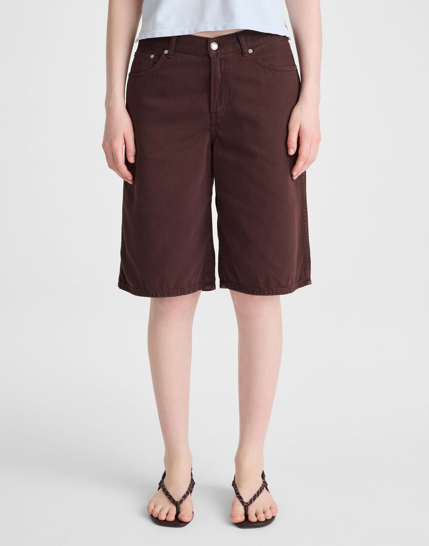 The V-Waist Bermuda Short in Airy Denim Burnt Cocoa | Madewell