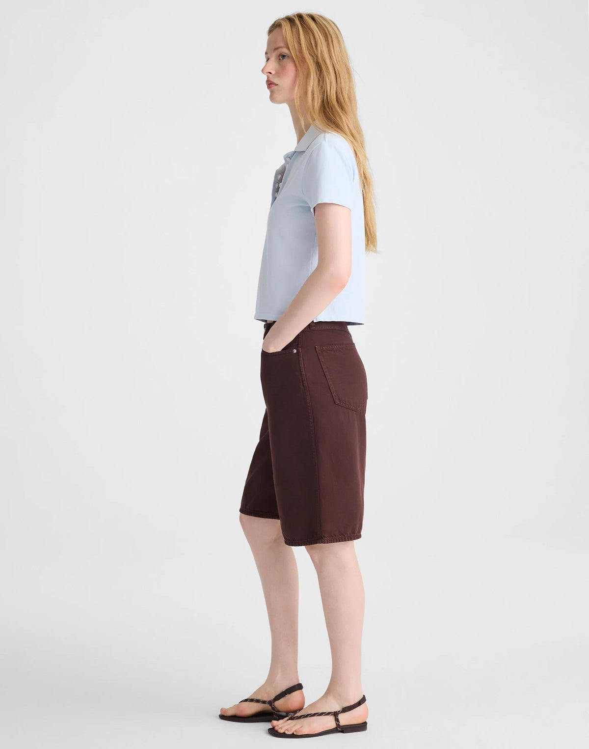 The V-Waist Bermuda Short in Airy Denim Burnt Cocoa | Madewell