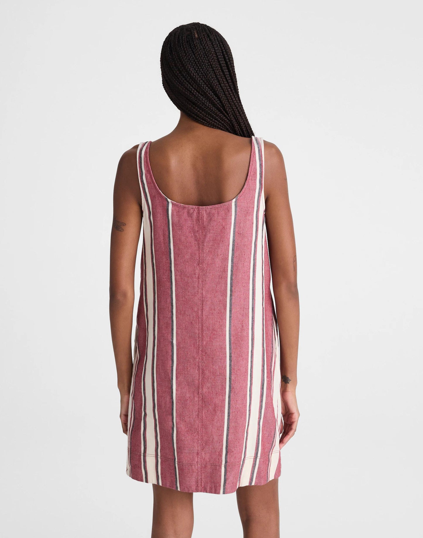 Scoopneck Mini Shift Dress in 100% Linen Red Currant | Madewell