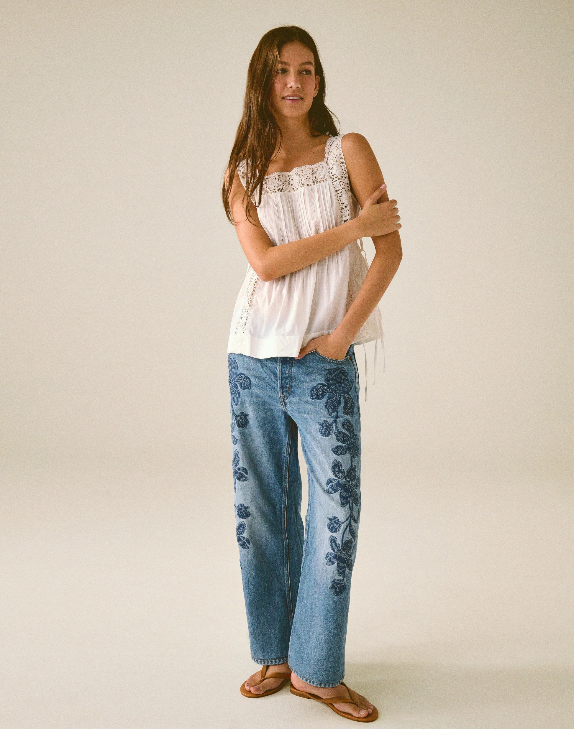 Low-Slung Baggy Crop Jean Worn Mid Indigo | Madewell