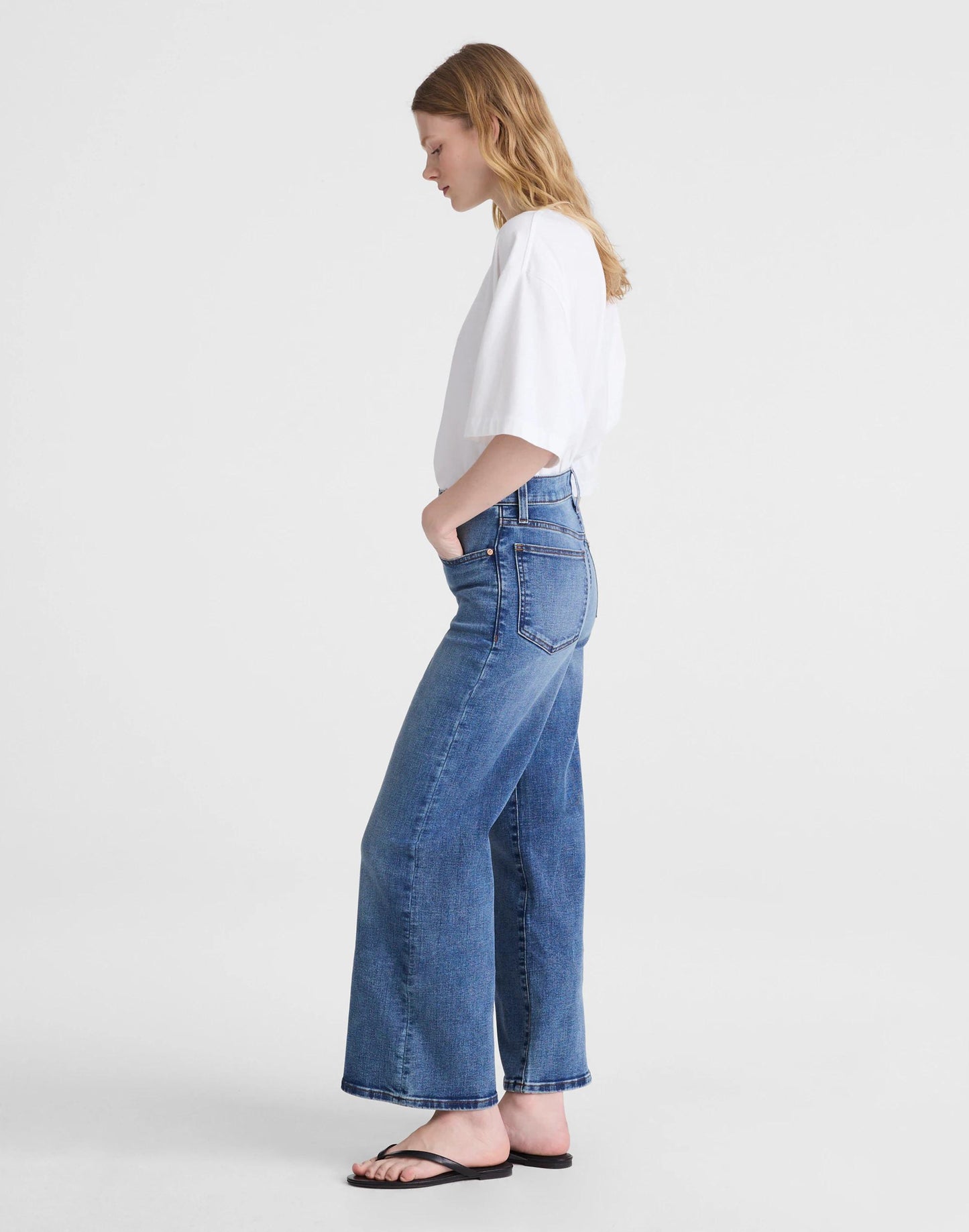 The Wide-Leg Crop Jean in Super Stretch Denim Oneida Wash | Madewell