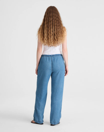 Pull-On Jeans in Airy Denim Lido Wash | Madewell