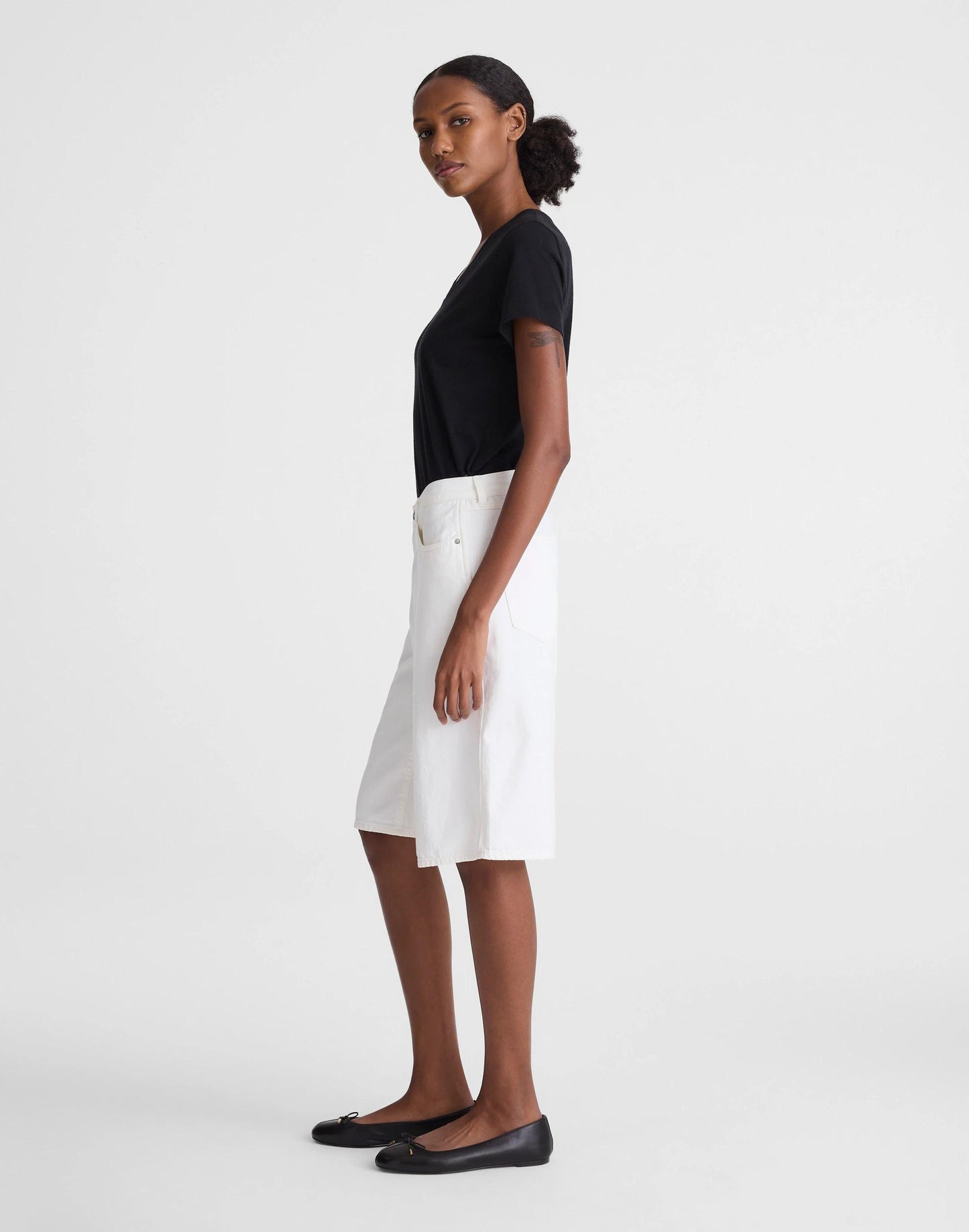 The V-Waist Bermuda Short Tile White | Madewell