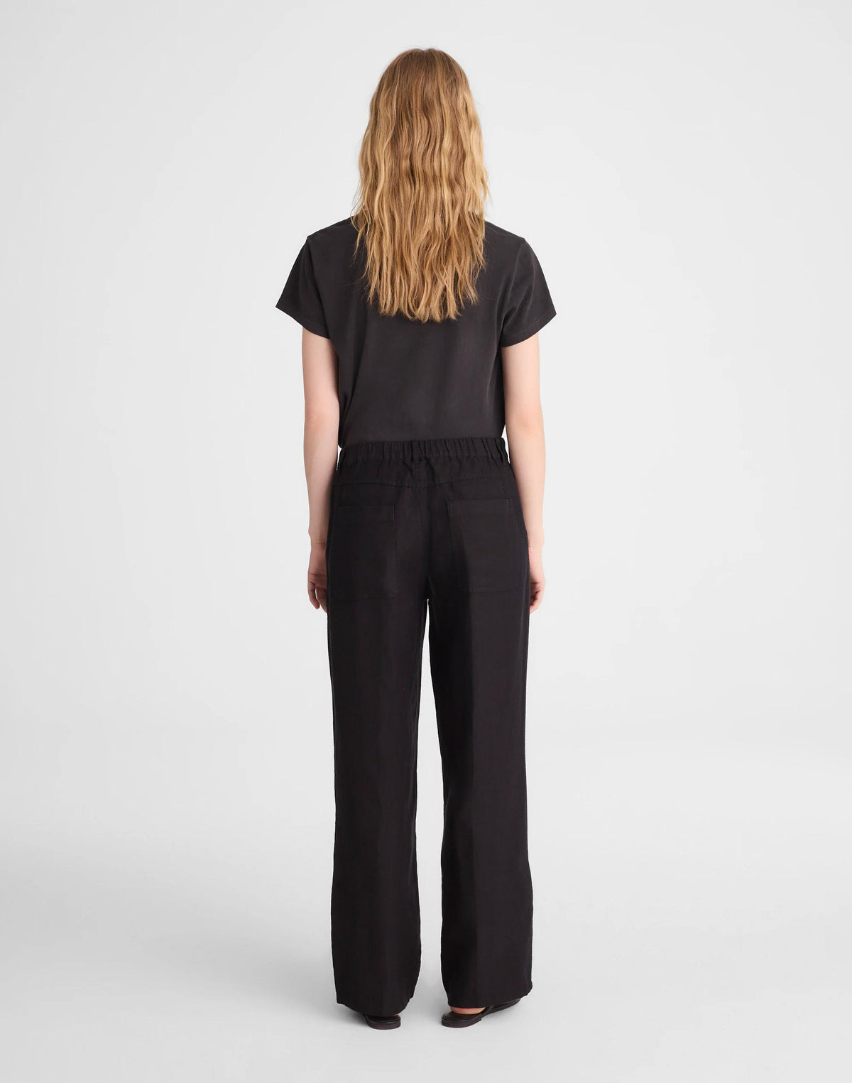 The Zoe Relaxed Straight Pant in 100% Linen Jet Black | Madewell
