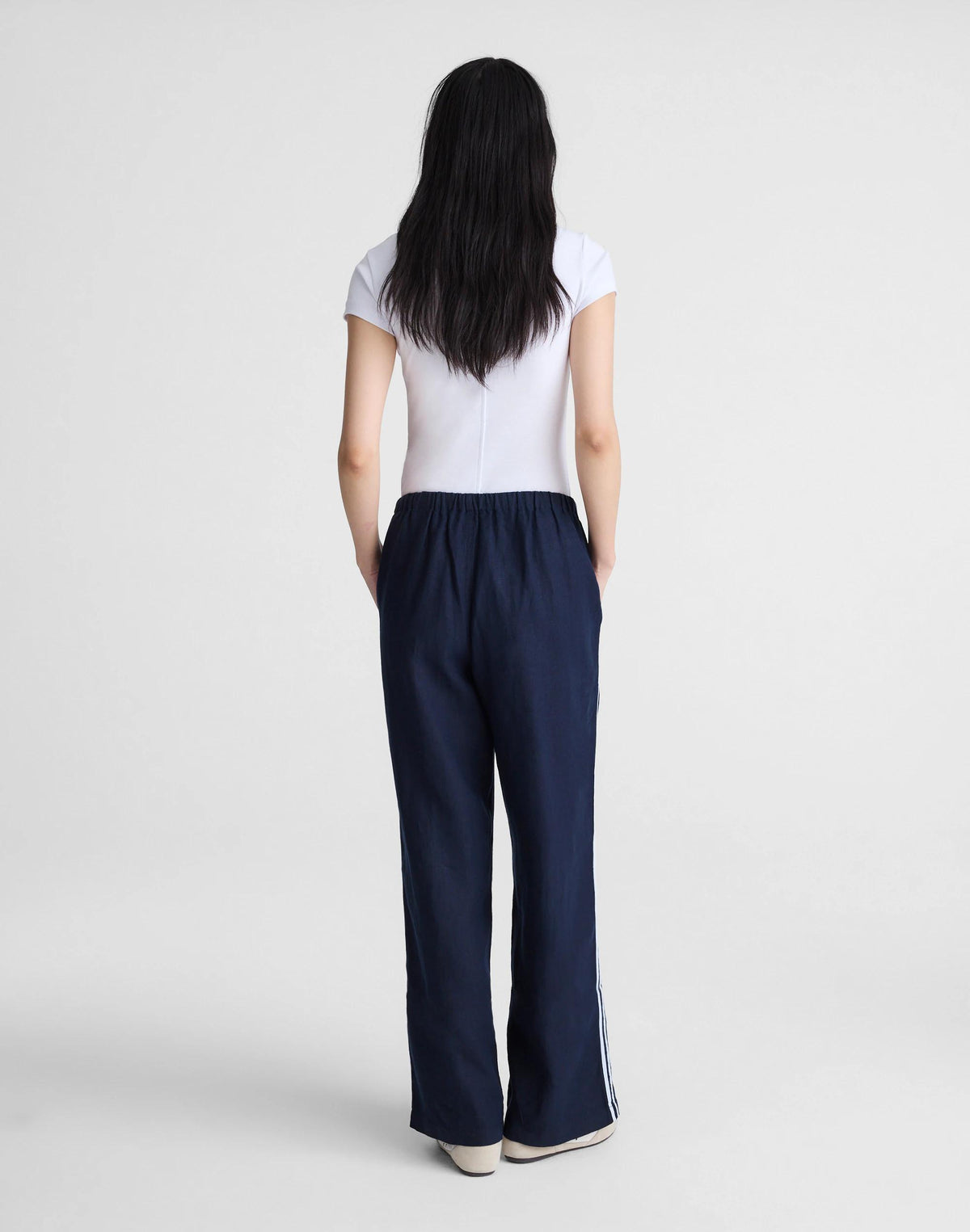 Pull-On Pants in 100% Linen Classic Navy | Madewell