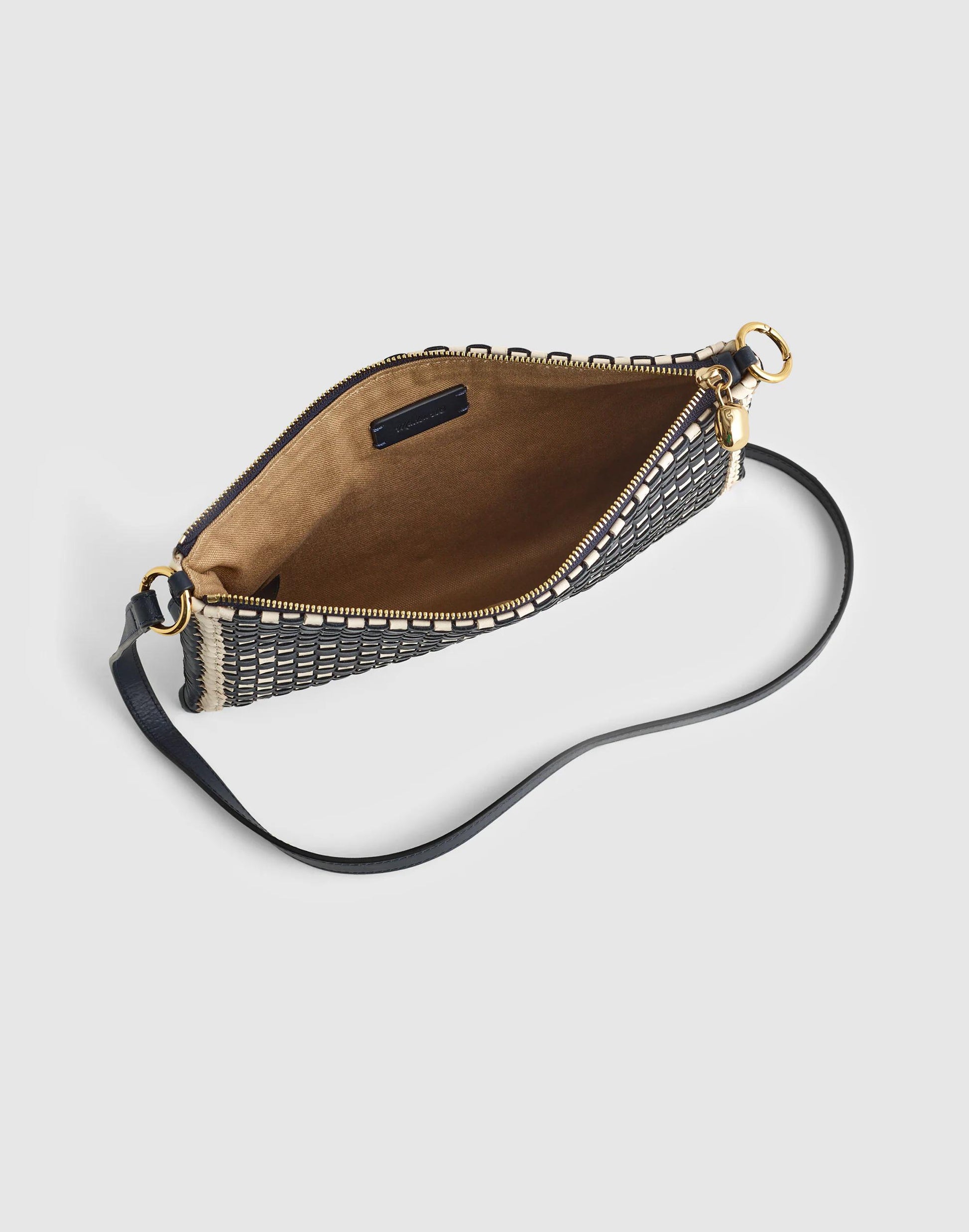 The Signature Woven Crossbody Pouch Juniper Berry Multi | Madewell