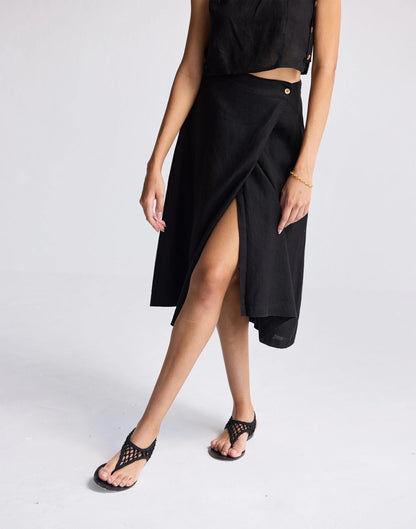 Reistor® Overlap Midi Skirt in 100% Black Hemp Black | Madewell