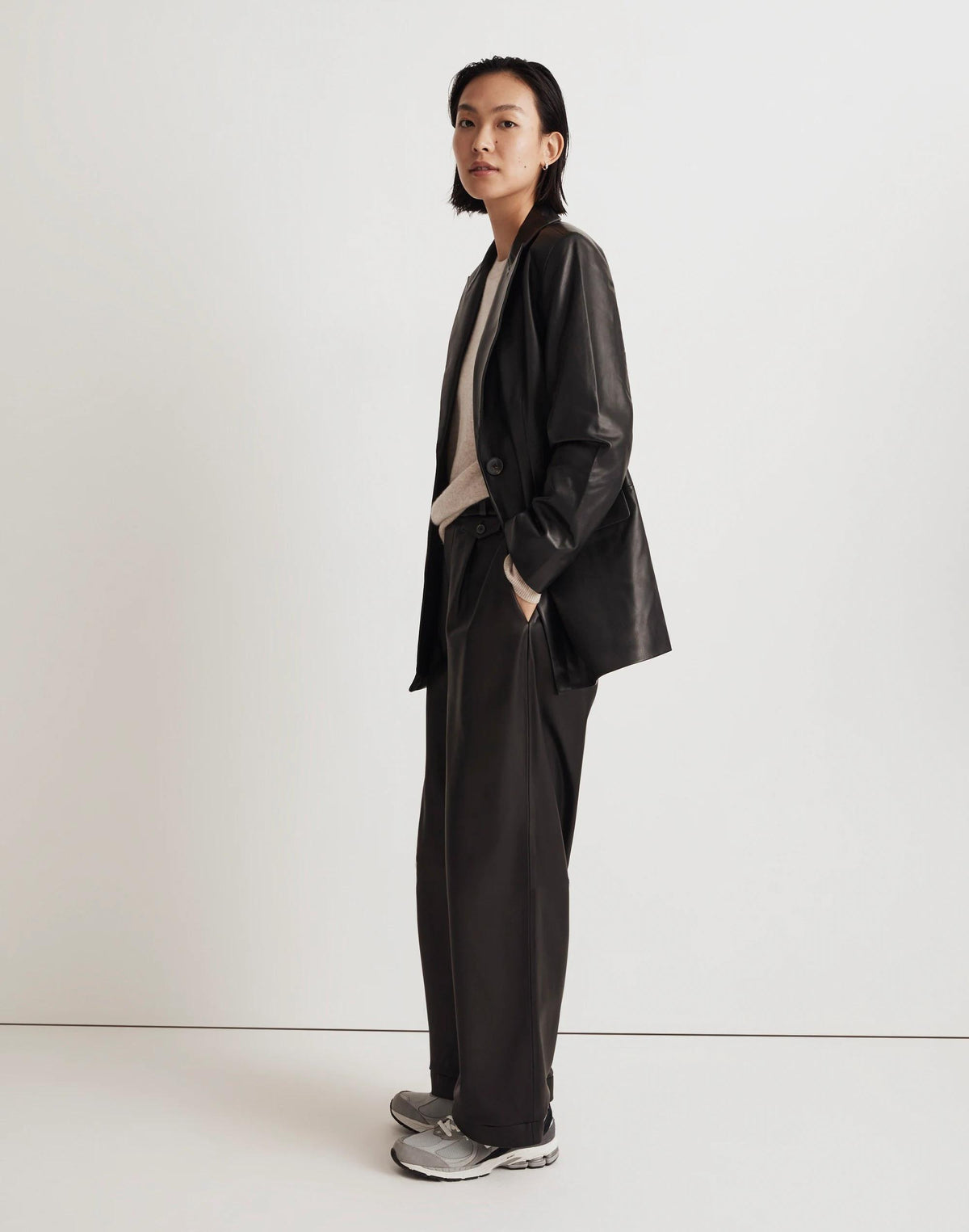 The Bedford Oversized Blazer in Leather True Black | Madewell
