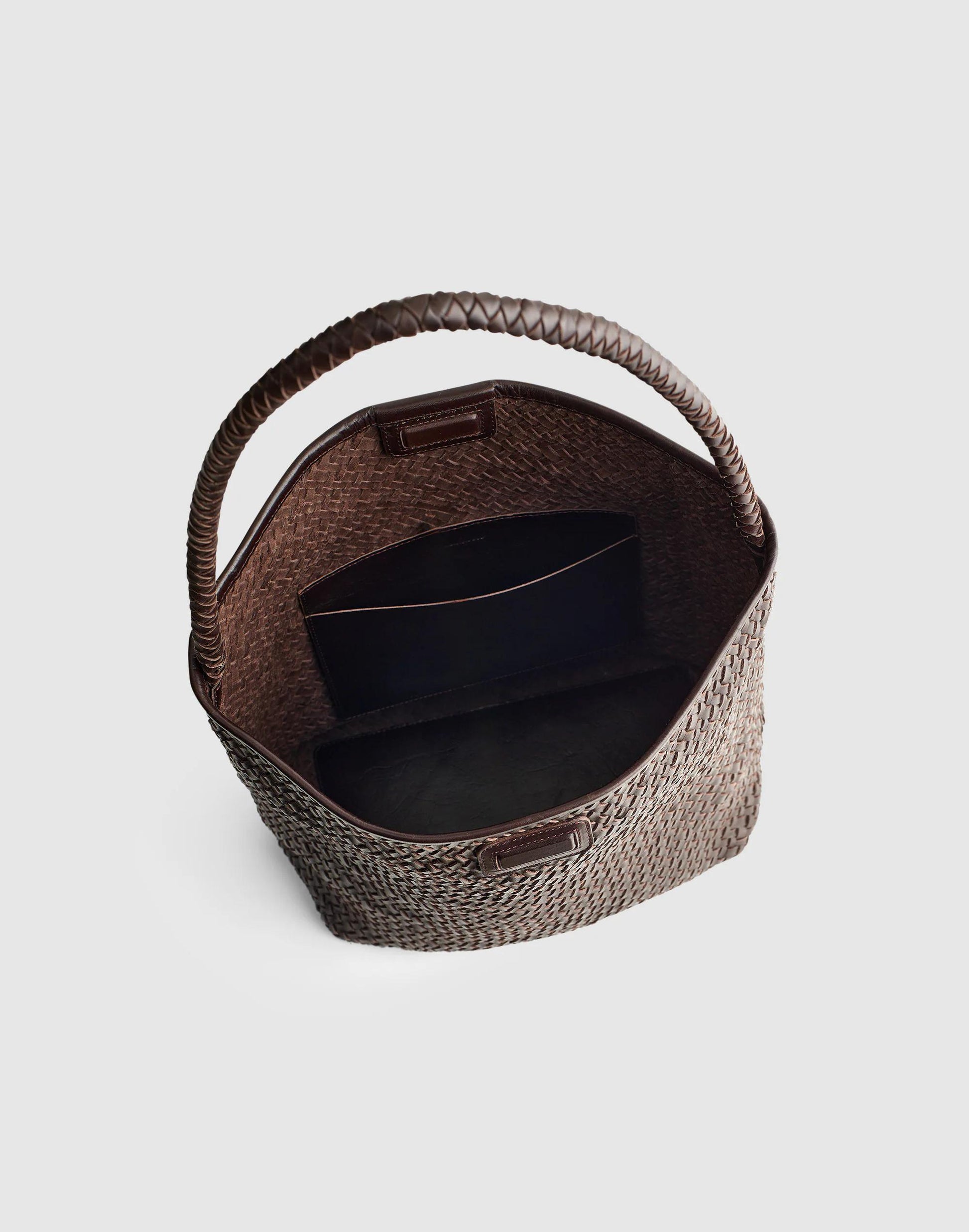 The Signature Woven Bucket Bag Coffee Bean | Madewell