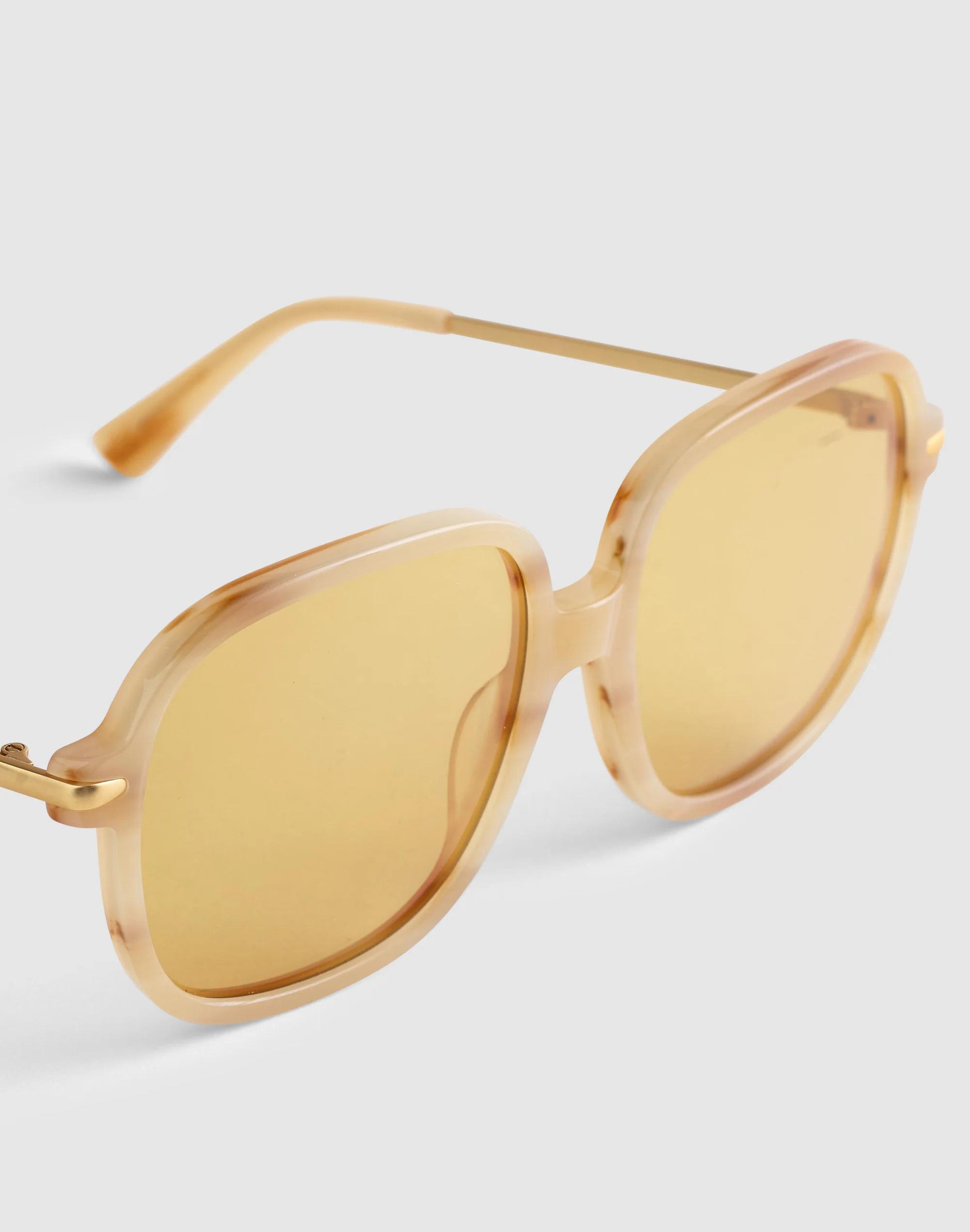 The Brunch Oversized Sunglasses Ivory Tortoise | Madewell