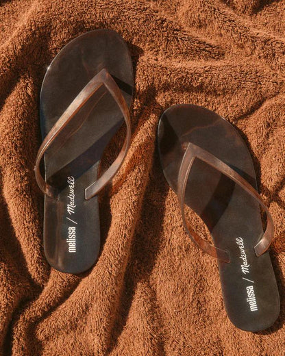 Madewell x Melissa Jelly Thong Sandal Chocolate | Madewell