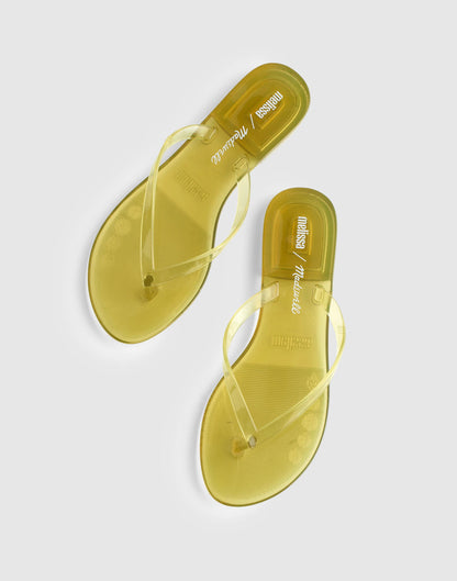 Madewell x Melissa Jelly Thong Sandal Lemon | Madewell