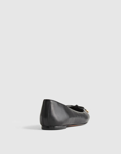 The Hester Flat True Black | Madewell