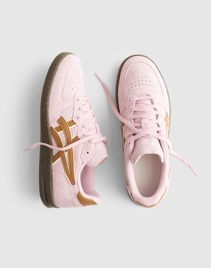 ASICS® SKYHAND™ OG Sneakers Barely Rose Caramel | Madewell