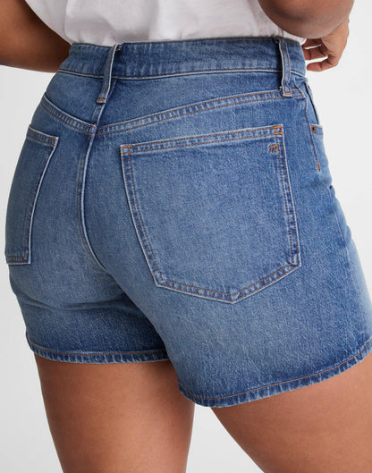 The Curvy Perfect Vintage Mid-Length Jean Short Irmo Wash | Madewell