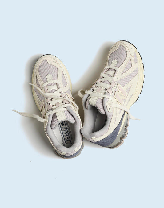 New Balance® 1906F Sneakers Linen Dark Artic Grey | Madewell