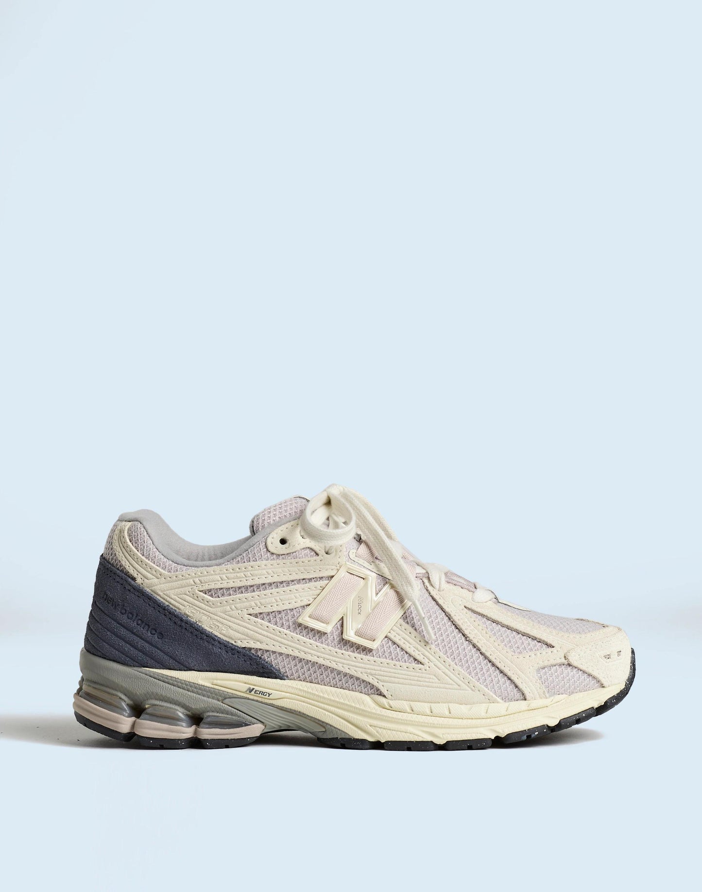 New Balance® 1906F Sneakers Linen Dark Artic Grey | Madewell