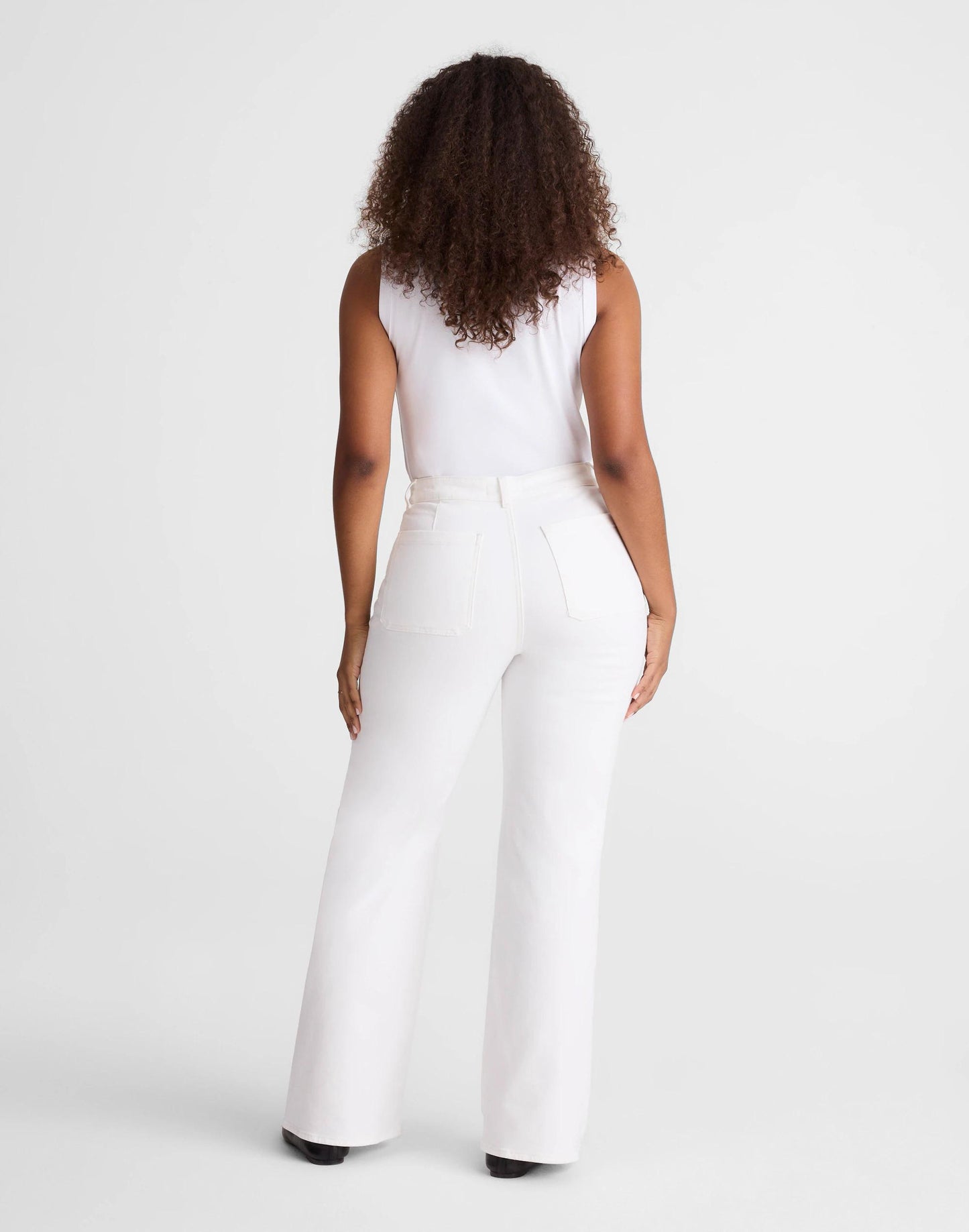 The Curvy Emmy Wide-Leg Jean in Super Stretch Denim Tile White | Madewell