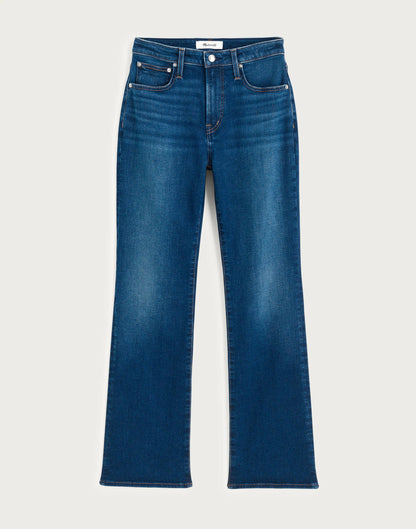 The Curvy Flare Crop Jean in Super Stretch Denim Osgoode Wash | Madewell