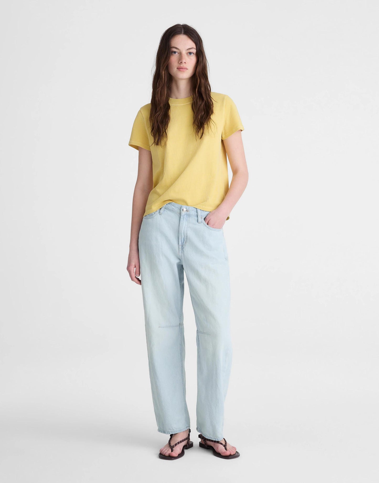 The Short Darted Barrel-Leg Jean in Airy Denim Laguna Wash | Madewell