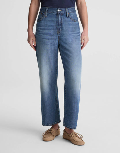 The Short Perfect Vintage Wide-Leg Crop Jean in Airy Denim Solstice Wash | Madewell