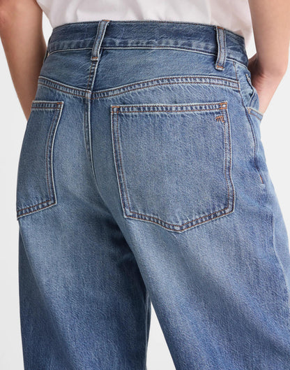 Petite Low-Slung Baggy Jeans in Airy Denim Pickett Wash | Madewell