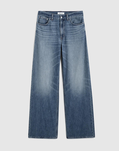 Petite Low-Slung Baggy Jeans in Airy Denim Pickett Wash | Madewell