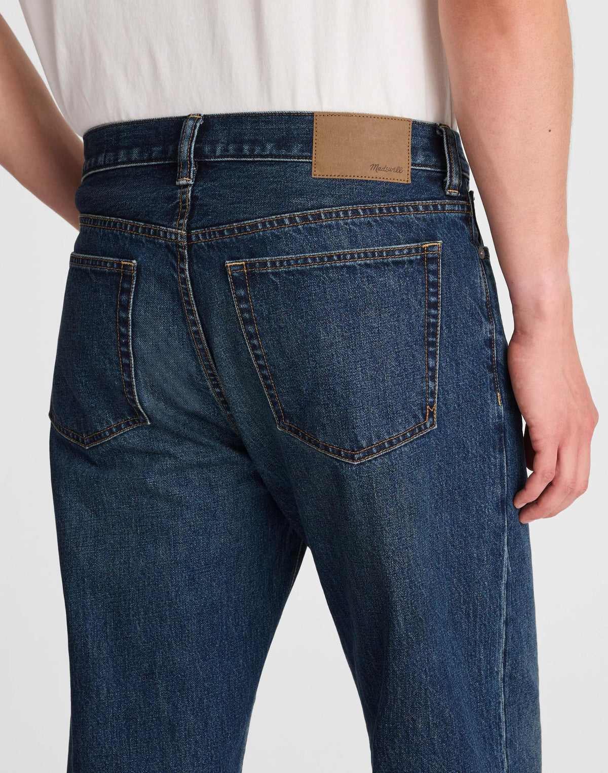 The 1991 Loose Straight Jean in Japanese Denim Fairside Wash | Madewell