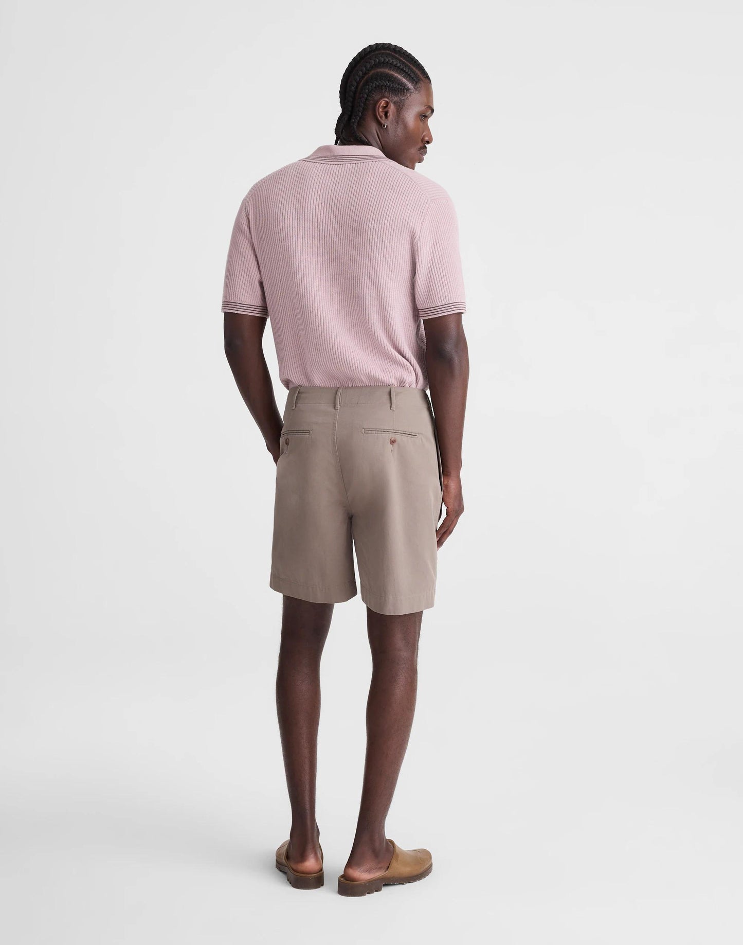 Pleated Chino Shorts in Uniform Twill Dark Driftwood | Madewell