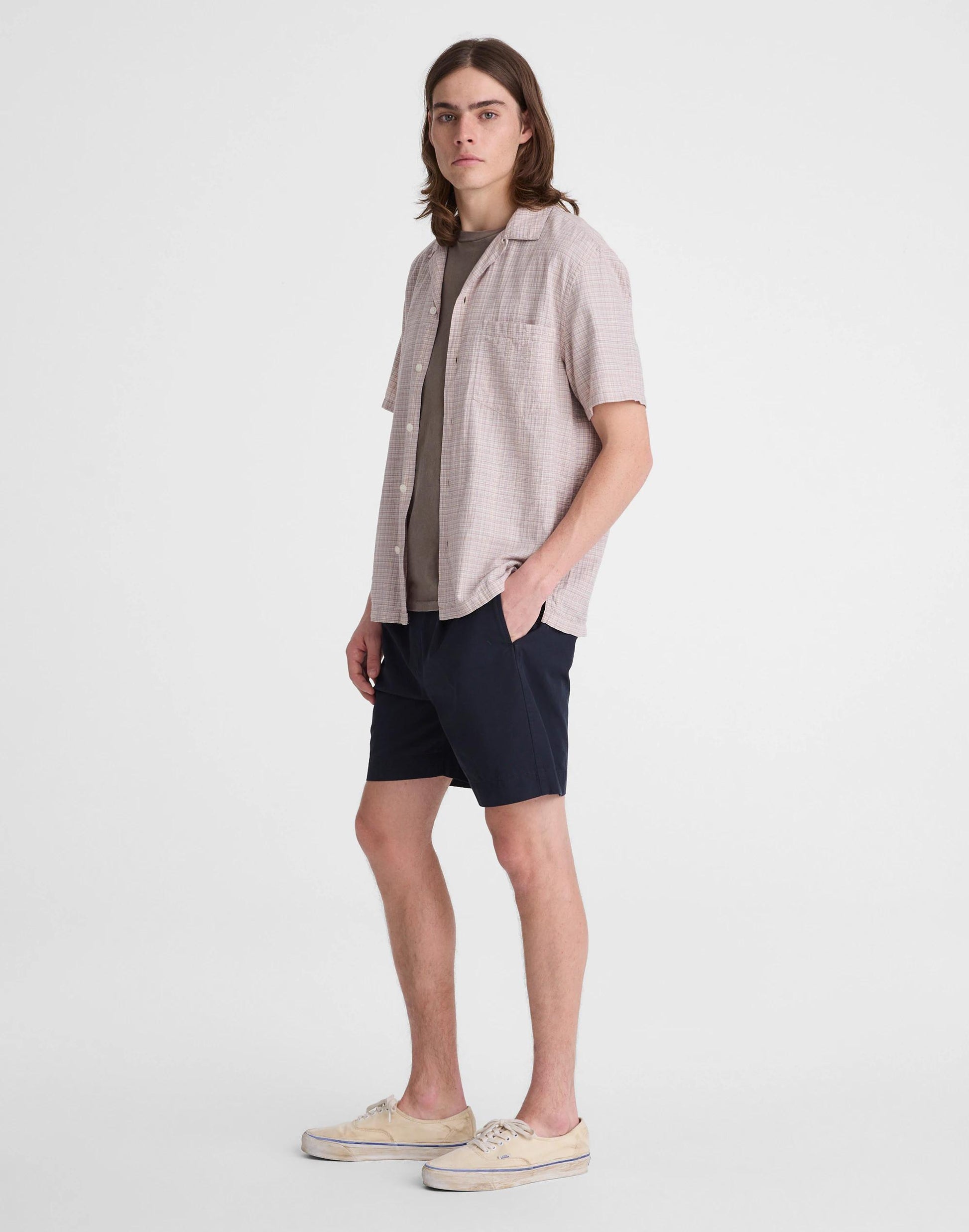 Pleated Chino Shorts in Uniform Twill Navy | Madewell
