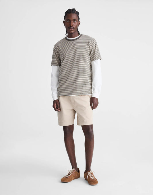 Pleated Chino Shorts in Uniform Twill Toasted Cashew | Madewell