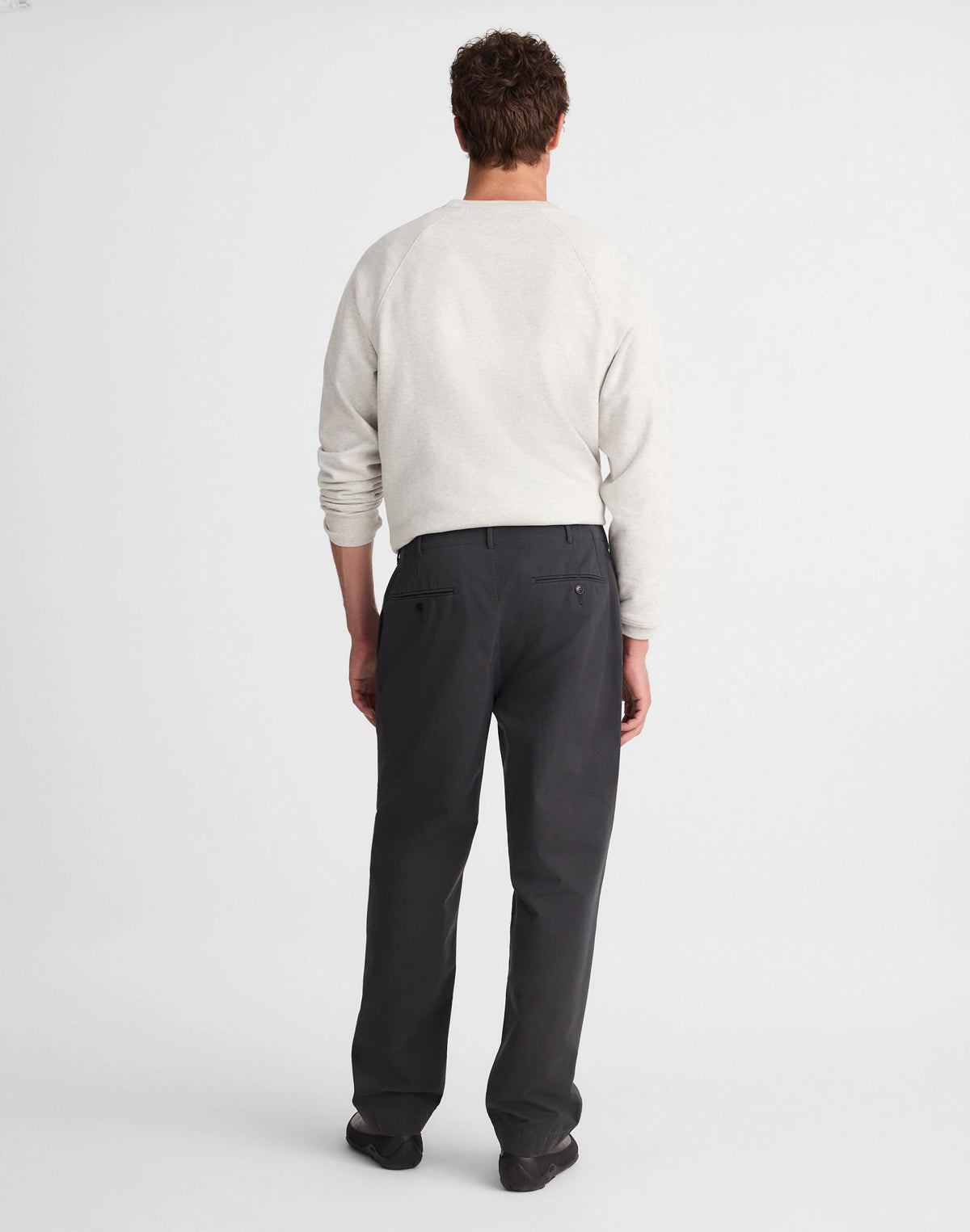 Pleated Chino Pants in Uniform Twill Pepper | Madewell