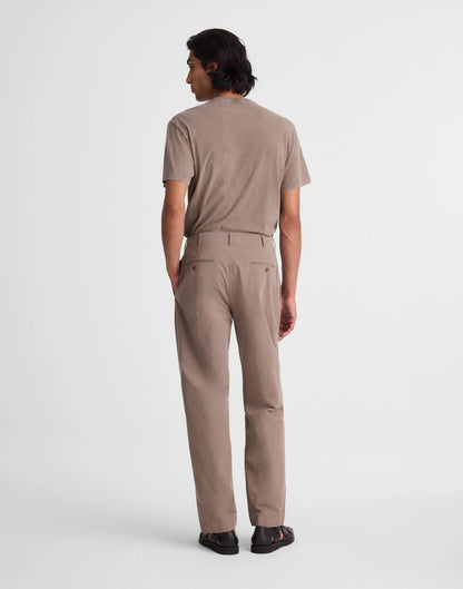Pleated Chino Pants in Uniform Twill Dark Driftwood | Madewell
