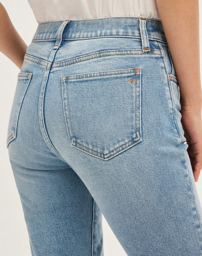 The Short Jules Slim-Straight Jean Raebrook Wash | Madewell